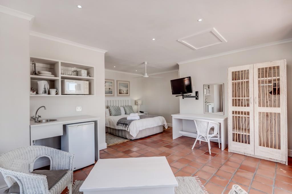 First Avenue Guesthouse พอร์ตเอลิซาเบธ ห้อง รูปภาพ