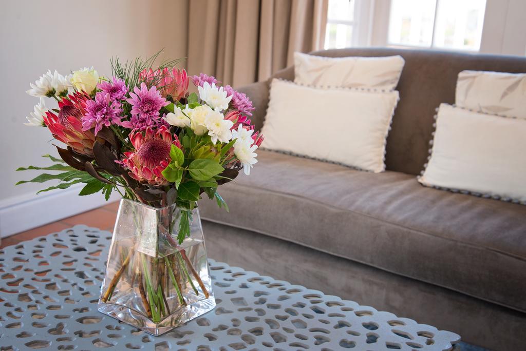 First Avenue Guesthouse พอร์ตเอลิซาเบธ ภายนอก รูปภาพ