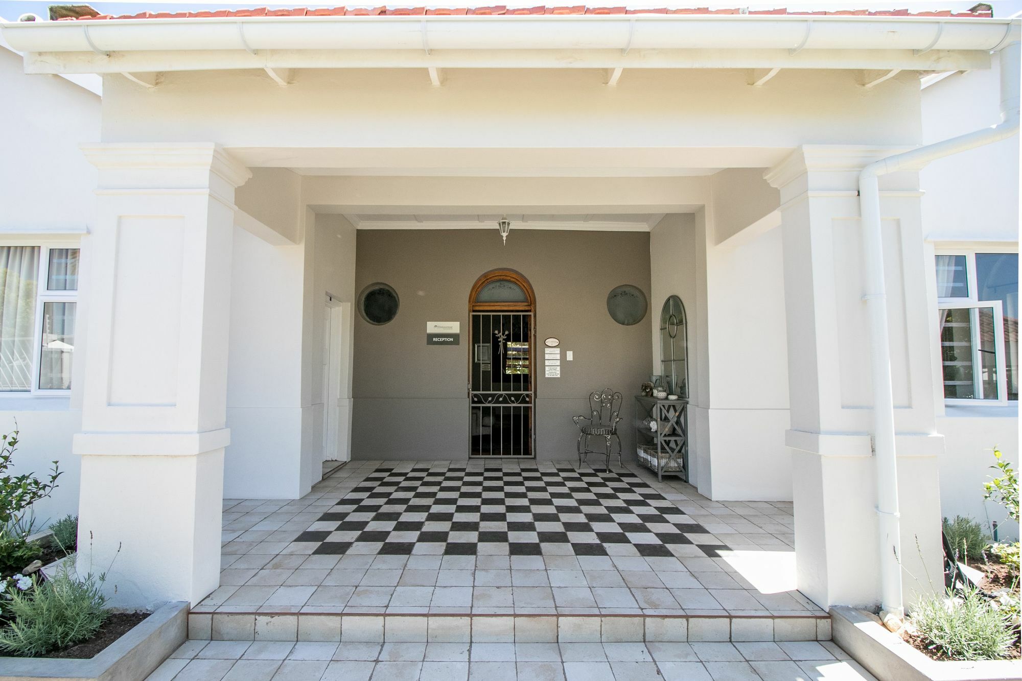 First Avenue Guesthouse พอร์ตเอลิซาเบธ ภายนอก รูปภาพ
