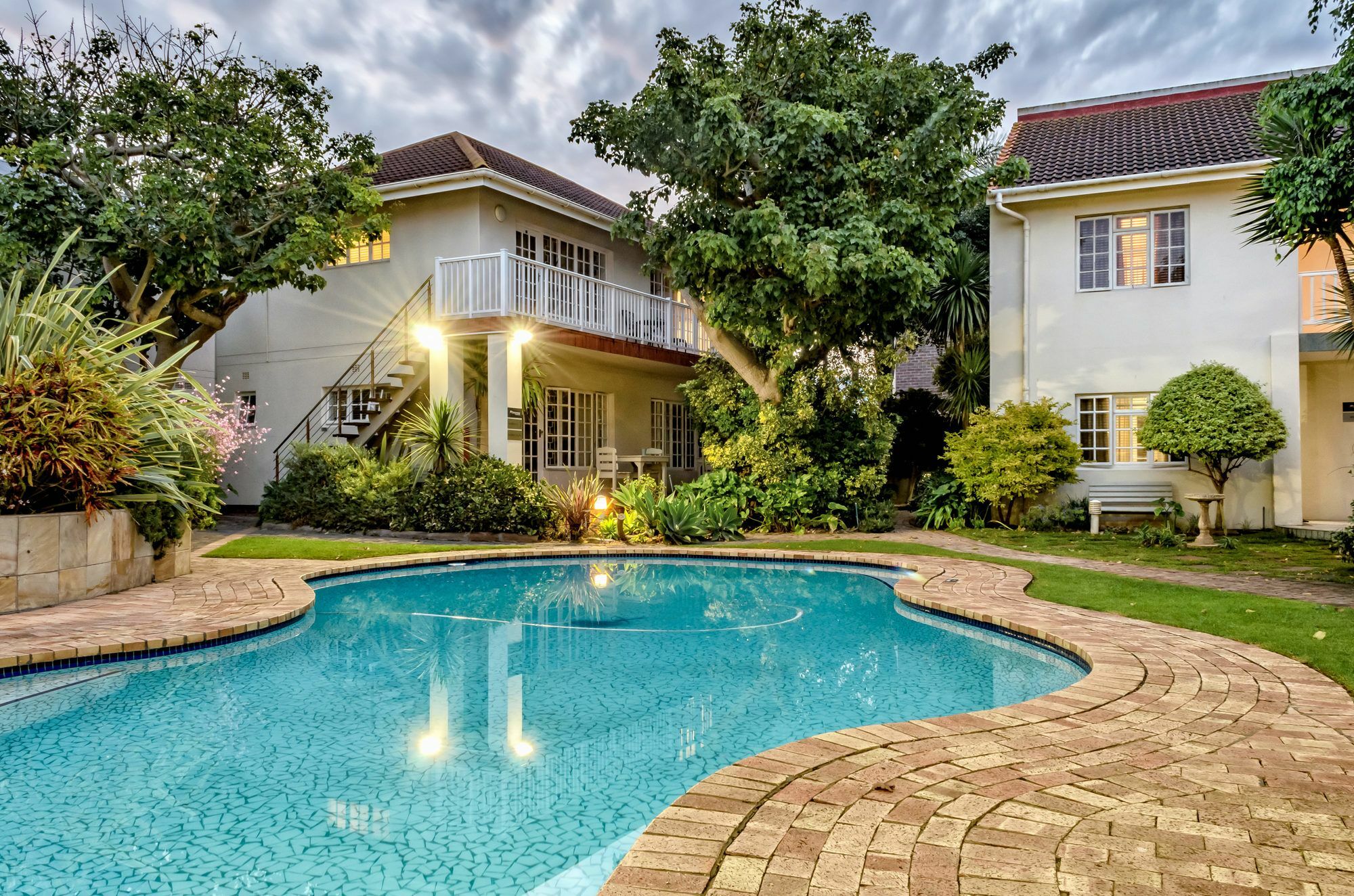 First Avenue Guesthouse พอร์ตเอลิซาเบธ ภายนอก รูปภาพ